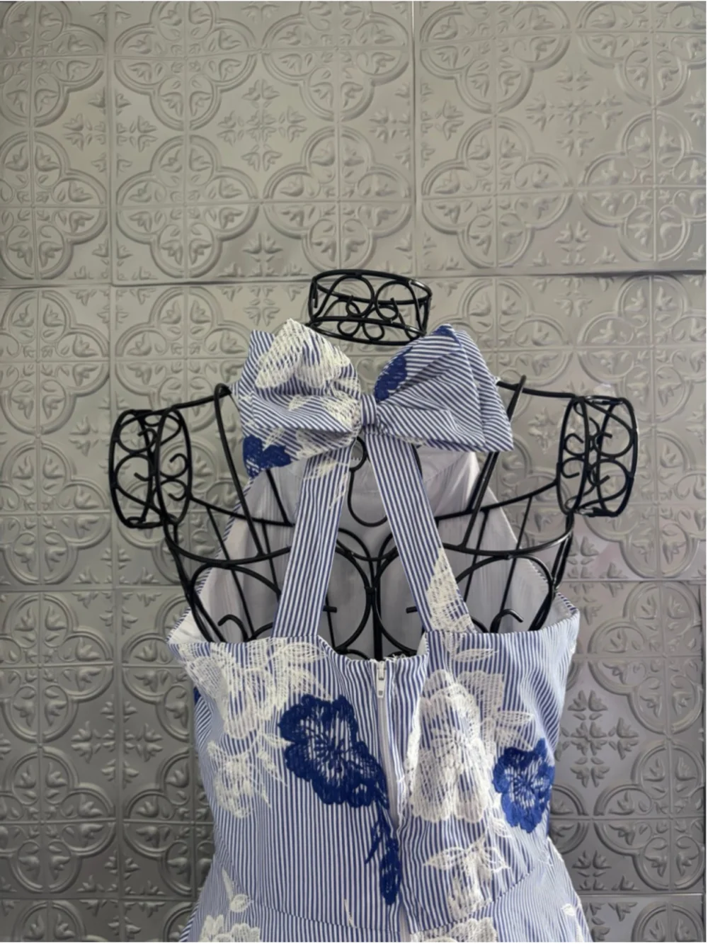 Rare Editions formal Blue and White Floral Kids Dress. Size 16 girls 2 xs woman